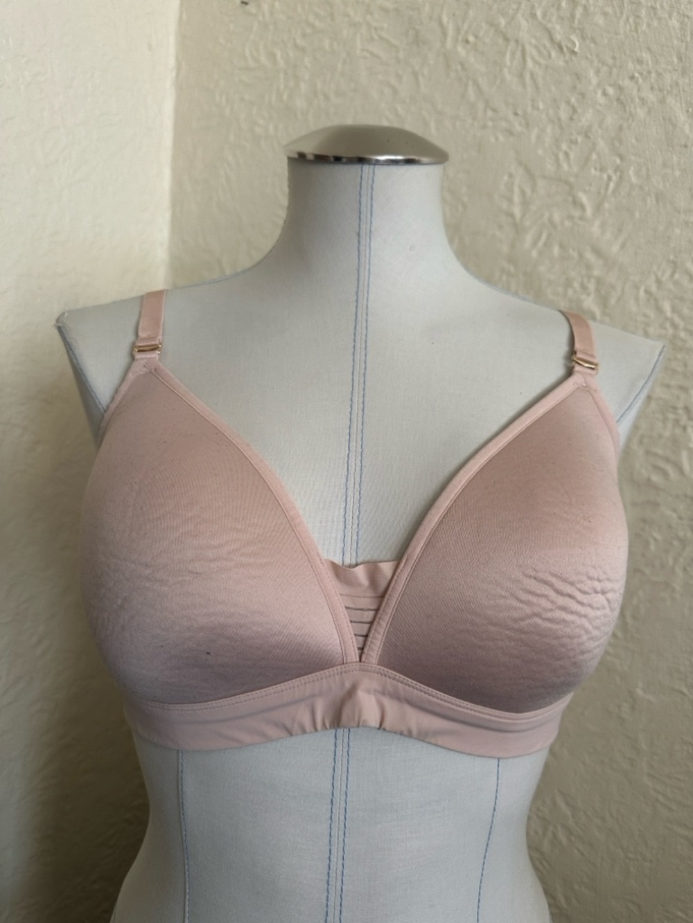 Thirdlove Seamless Stripe Wireless Bra 38B Nude Cream